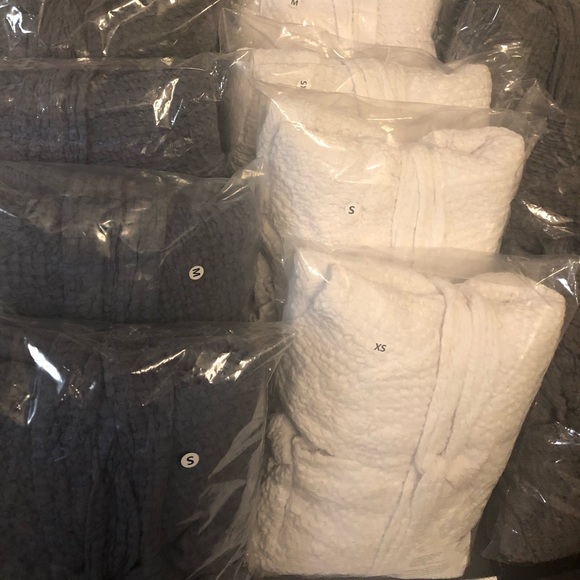 WAFFLE ROBE - Picture 6 of 6